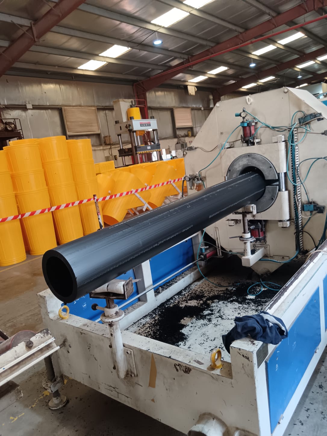 250mm pn20 pipe production ongoing